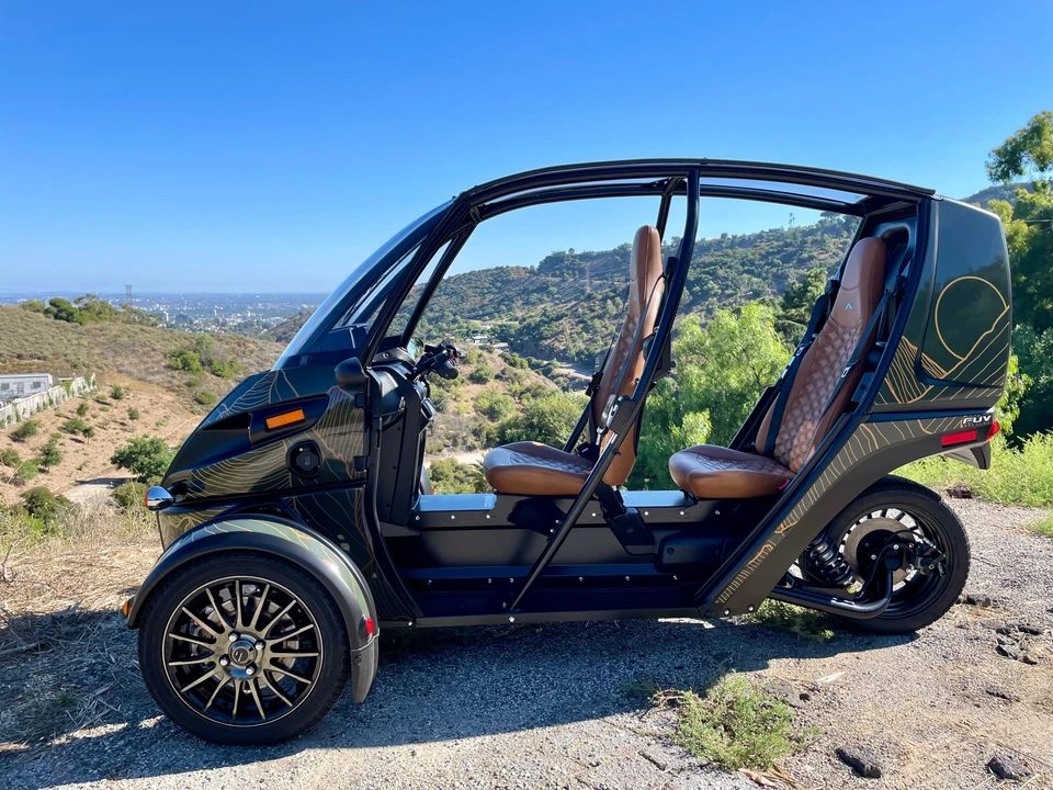 2023 Arcimoto - Image 7 of 31