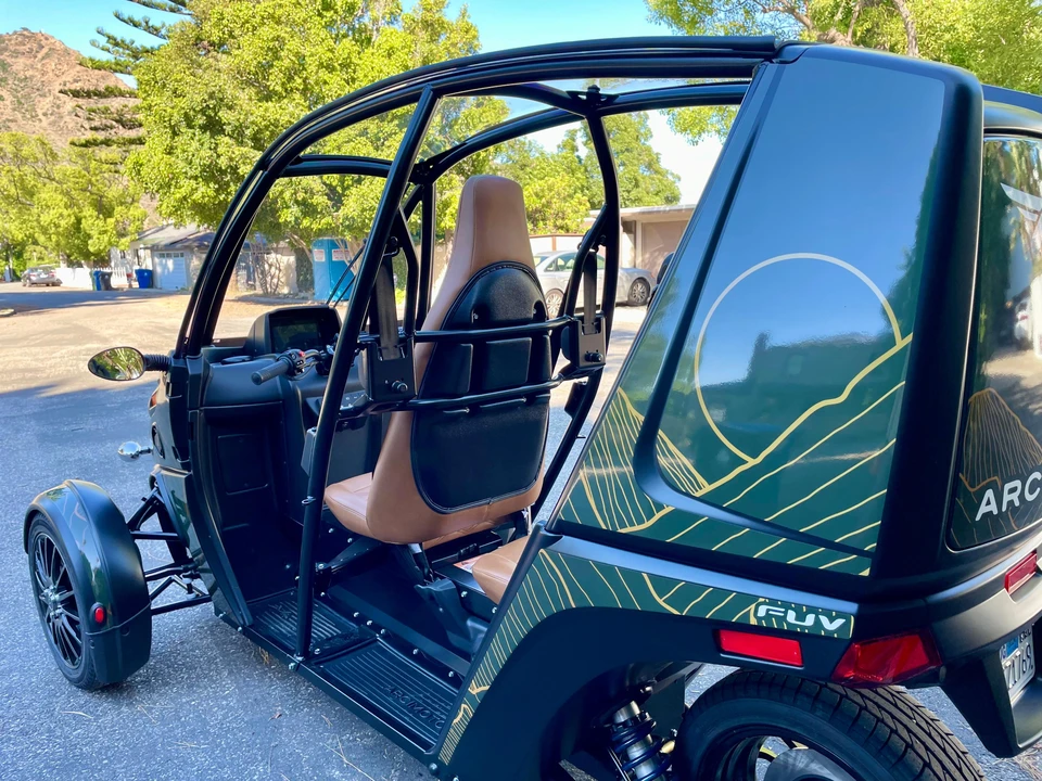 2023 Arcimoto - Image 20 of 31