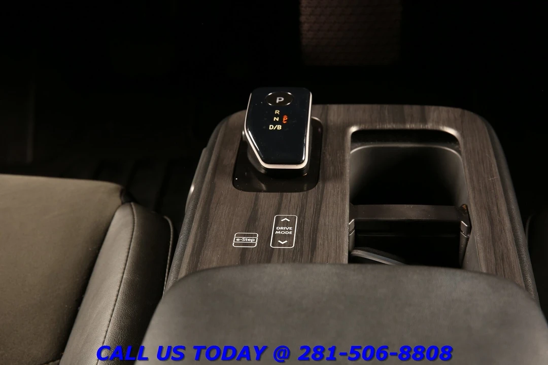 2023 Nissan - Image 18 of 24