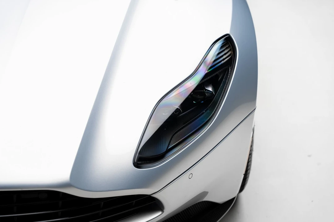 2023 Aston Martin DB11 - Image 11 of 31