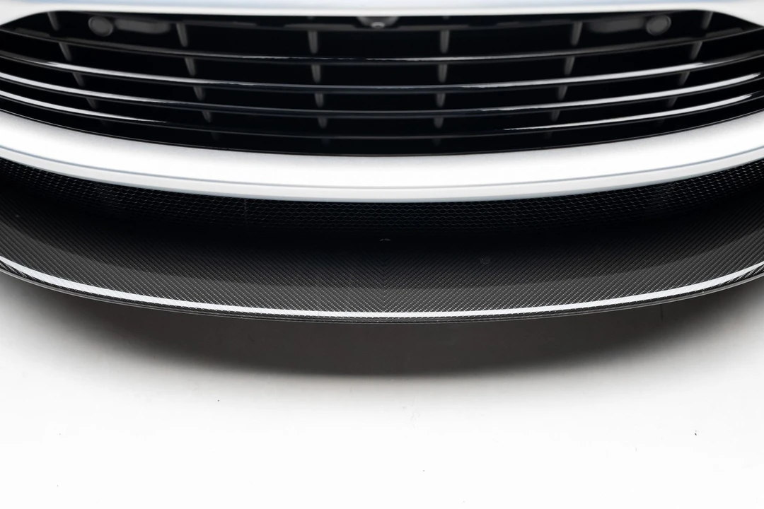 2023 Aston Martin DB11 - Image 14 of 31