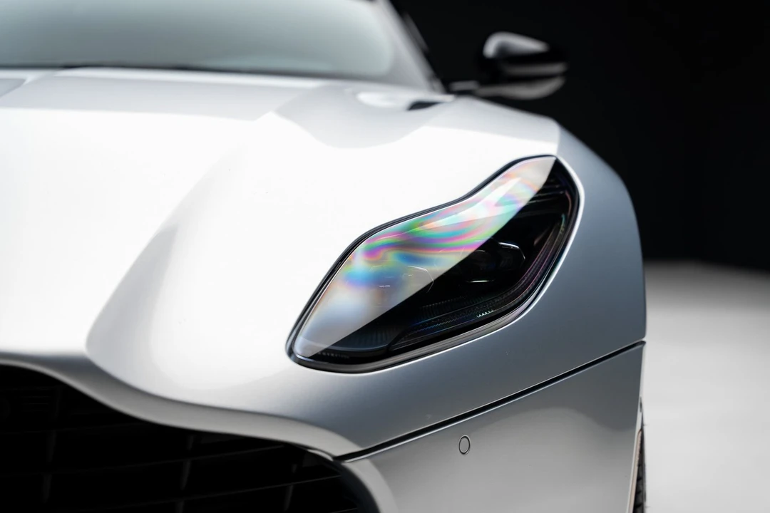 2023 Aston Martin DB11 - Image 10 of 31