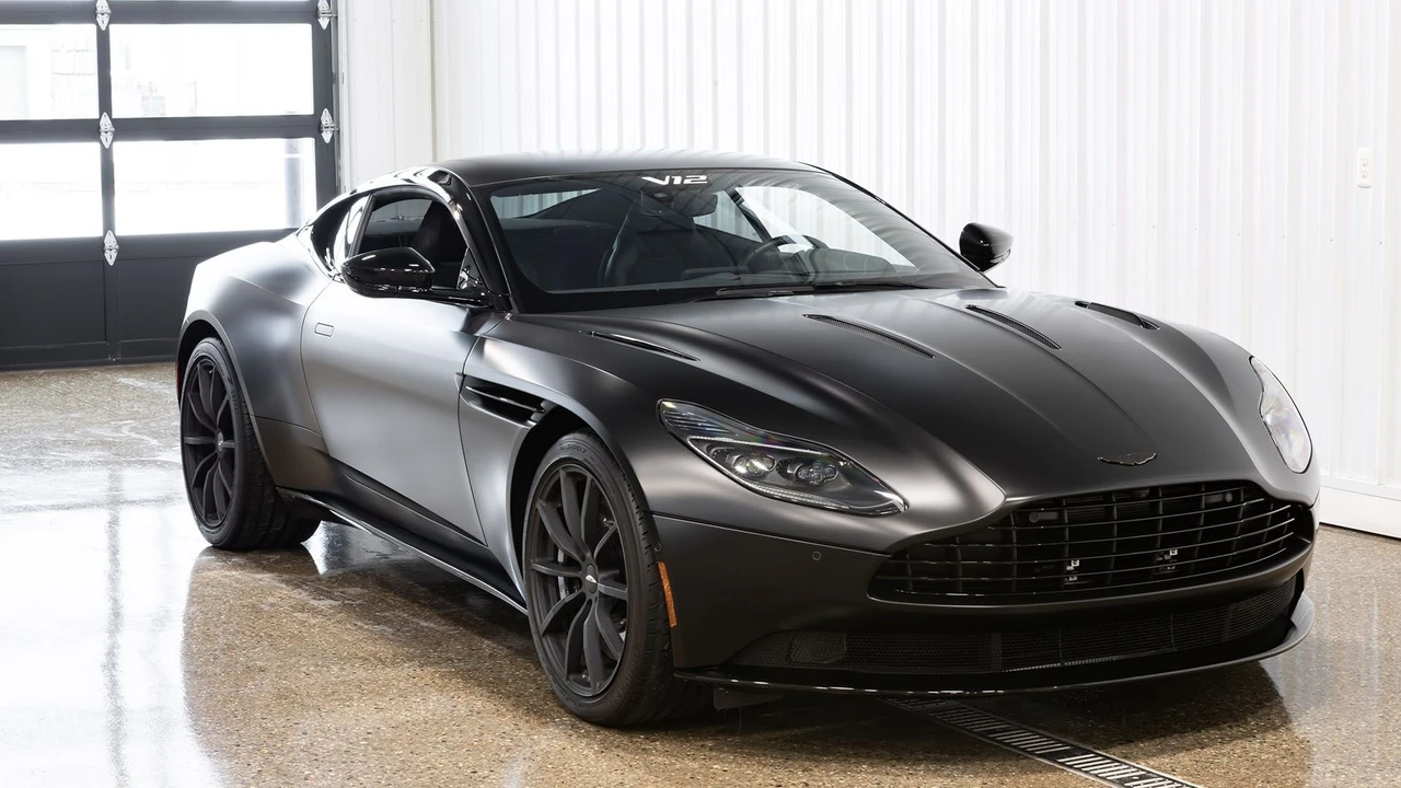 2023 Aston Martin DB11 V12 - Image 7 of 31