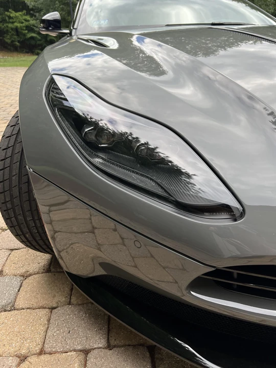 2023 Aston Martin DB11 V12 - Image 19 of 31