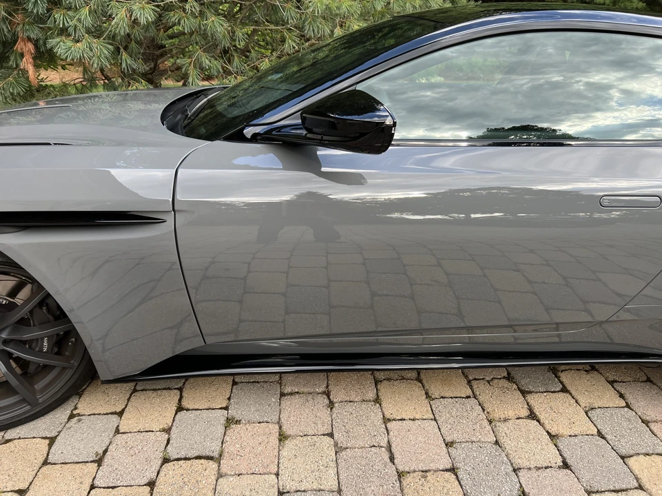 2023 Aston Martin DB11 V12 - Image 28 of 31