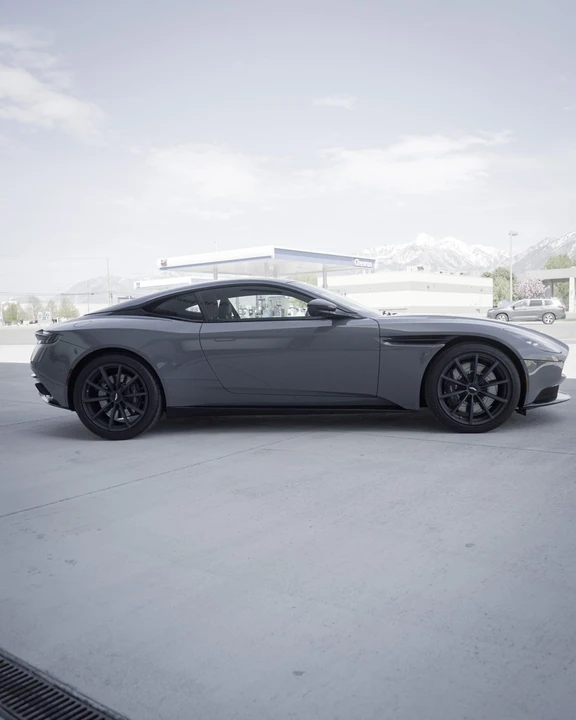 2023 Aston Martin DB11 V12 - Image 8 of 31
