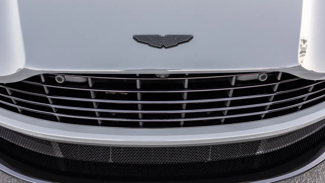 2023 Aston Martin DB11 V12 - Image 29 of 31