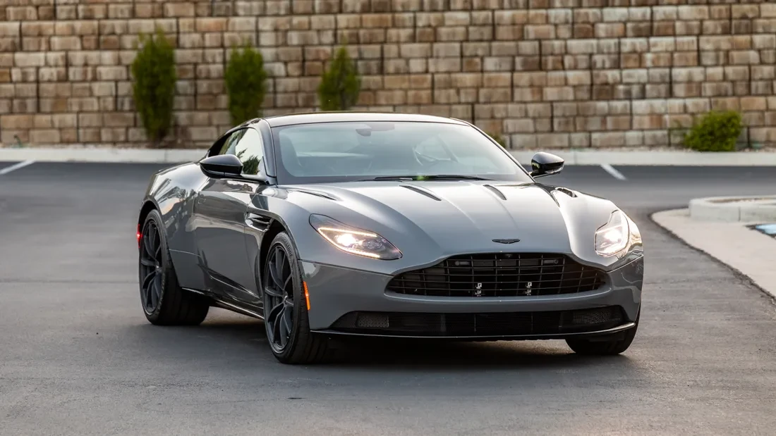2023 Aston Martin DB11 V12 - Image 21 of 31
