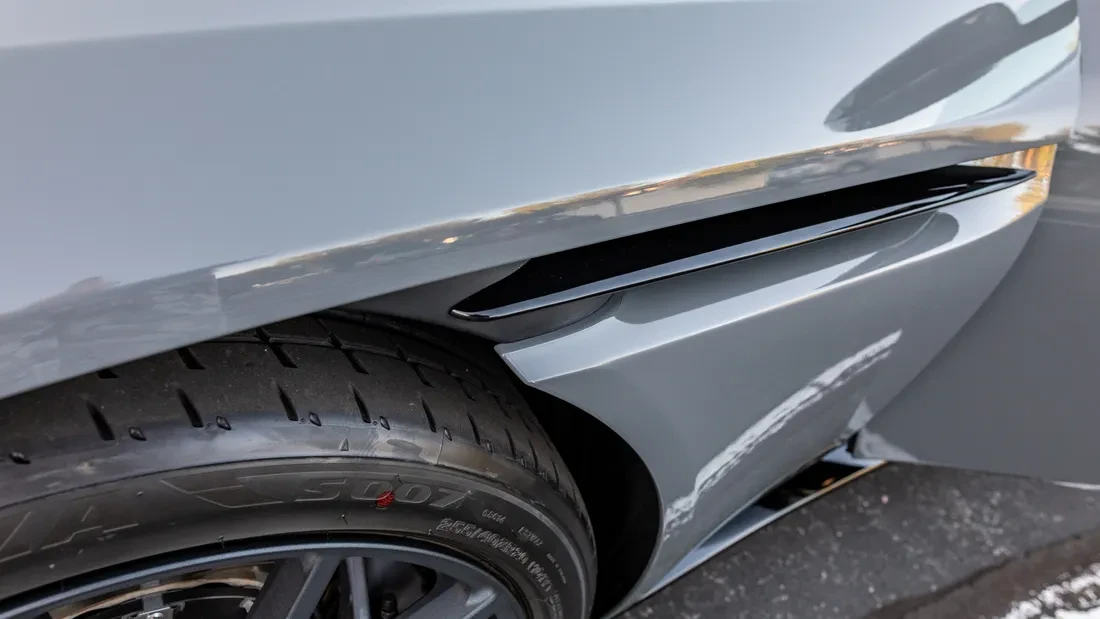 2023 Aston Martin DB11 V12 - Image 30 of 31