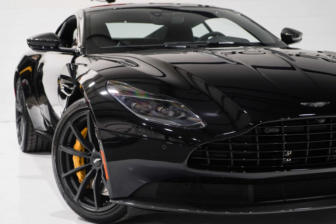2023 Aston Martin DB11 V12 - Image 26 of 31