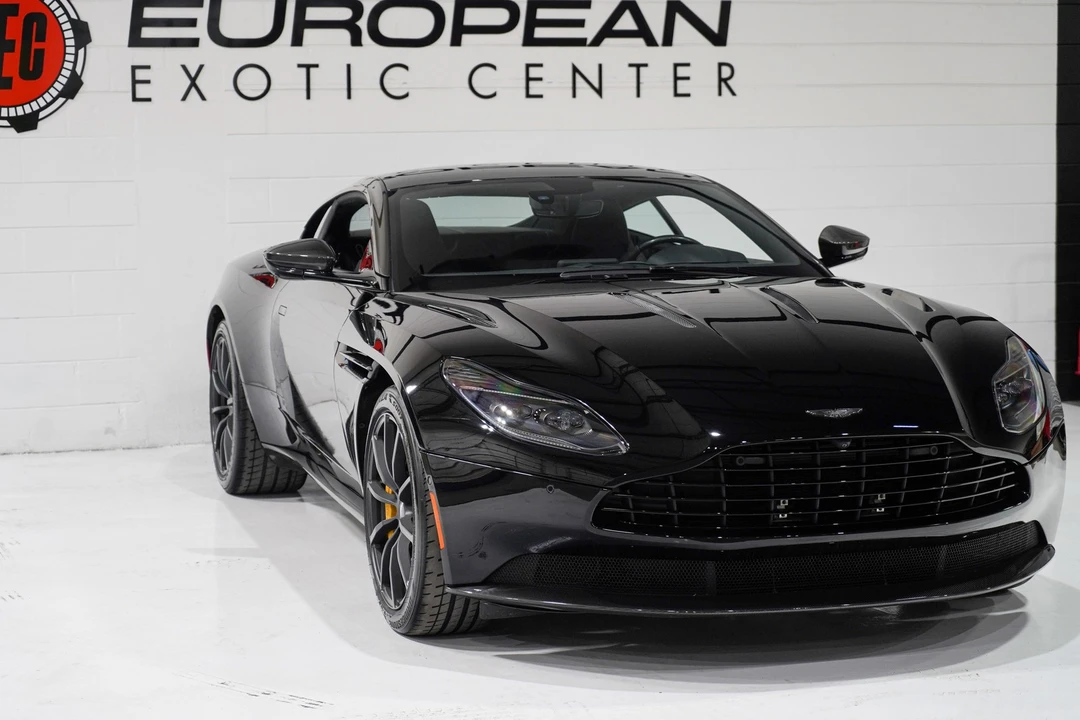 2023 Aston Martin DB11 V12 - Image 30 of 31