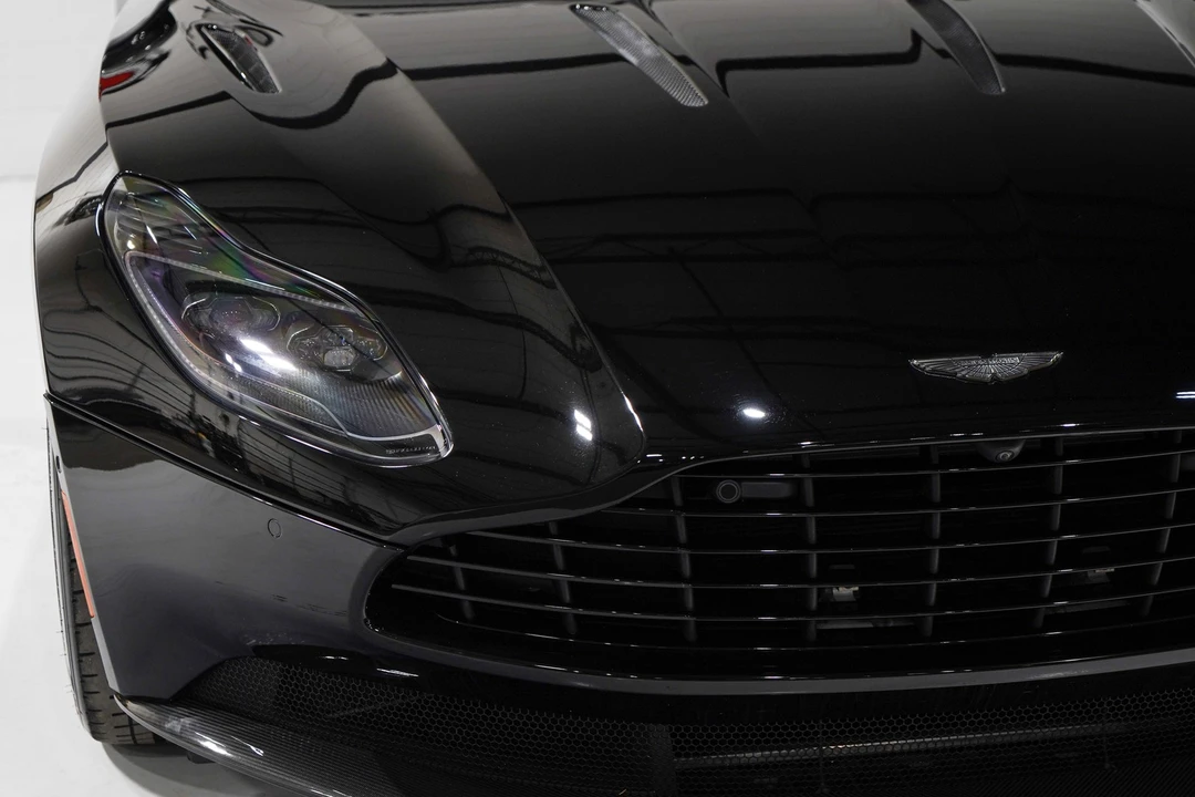 2023 Aston Martin DB11 V12 - Image 29 of 31