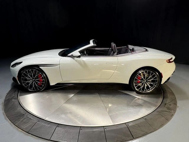 2023 Aston Martin DB11 Volante - Image 14 of 31