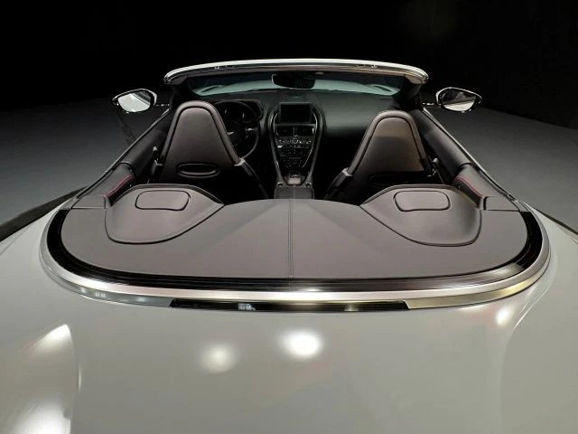 2023 Aston Martin DB11 Volante - Image 17 of 31