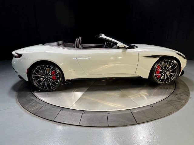 2023 Aston Martin DB11 Volante - Image 18 of 31