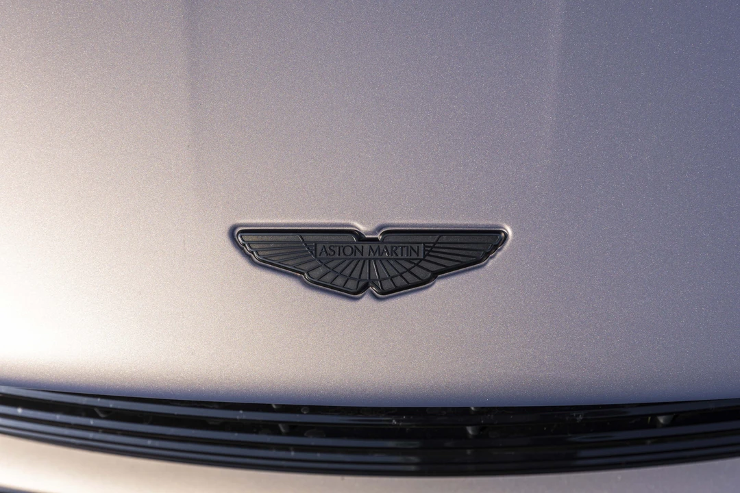 2023 Aston Martin DB11 Volante - Image 17 of 31