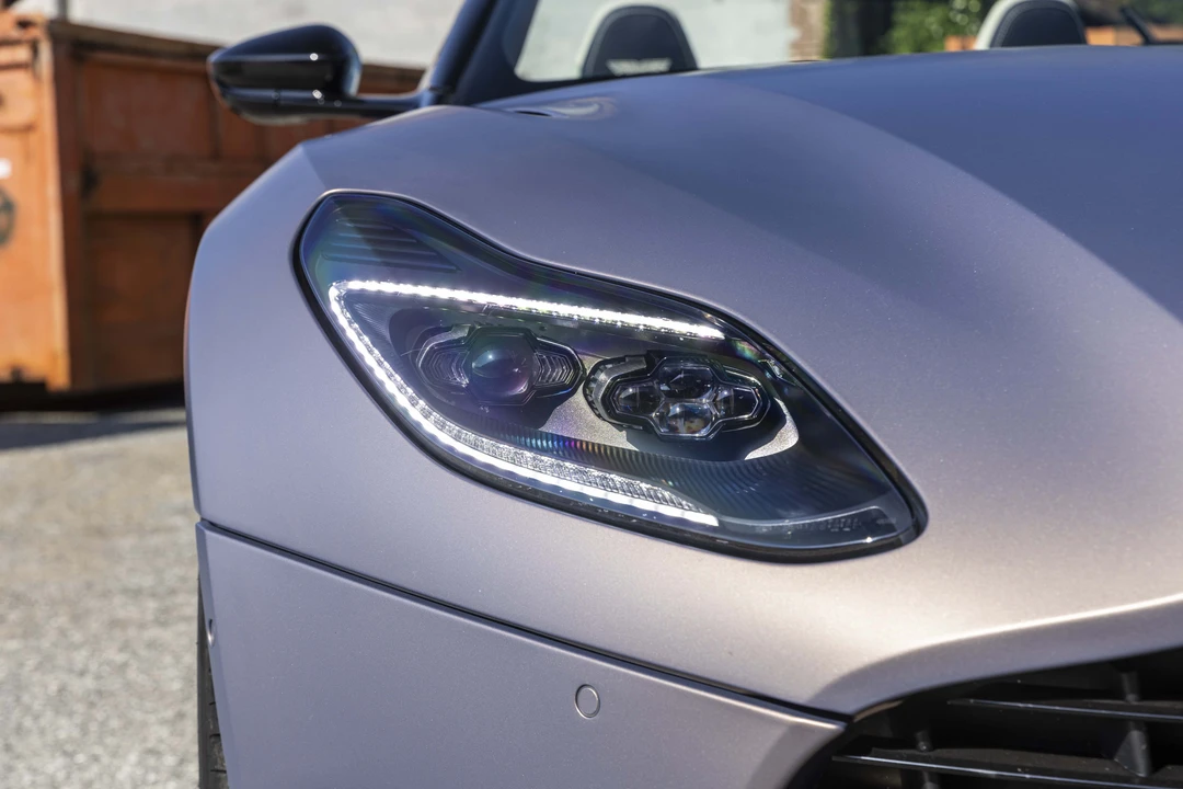 2023 Aston Martin DB11 Volante - Image 21 of 31