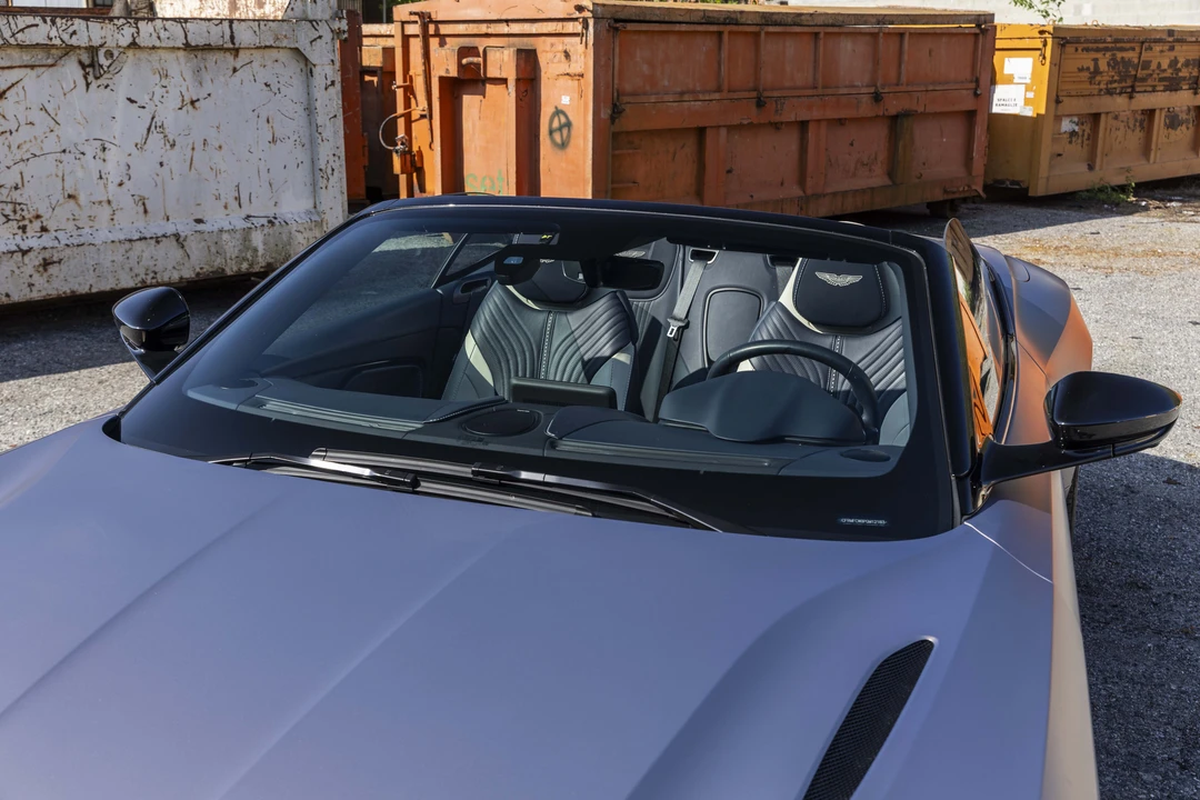 2023 Aston Martin DB11 Volante - Image 25 of 31