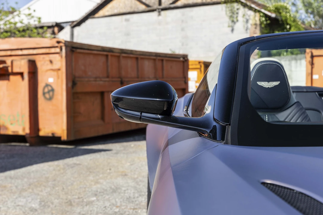 2023 Aston Martin DB11 Volante - Image 30 of 31