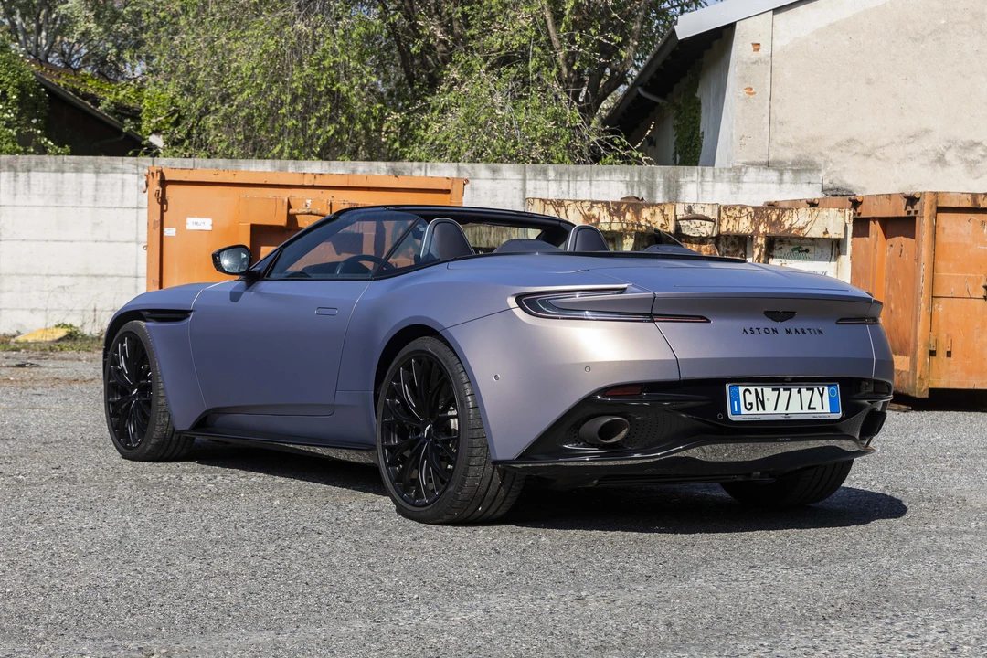 2023 Aston Martin DB11 Volante - Image 5 of 31