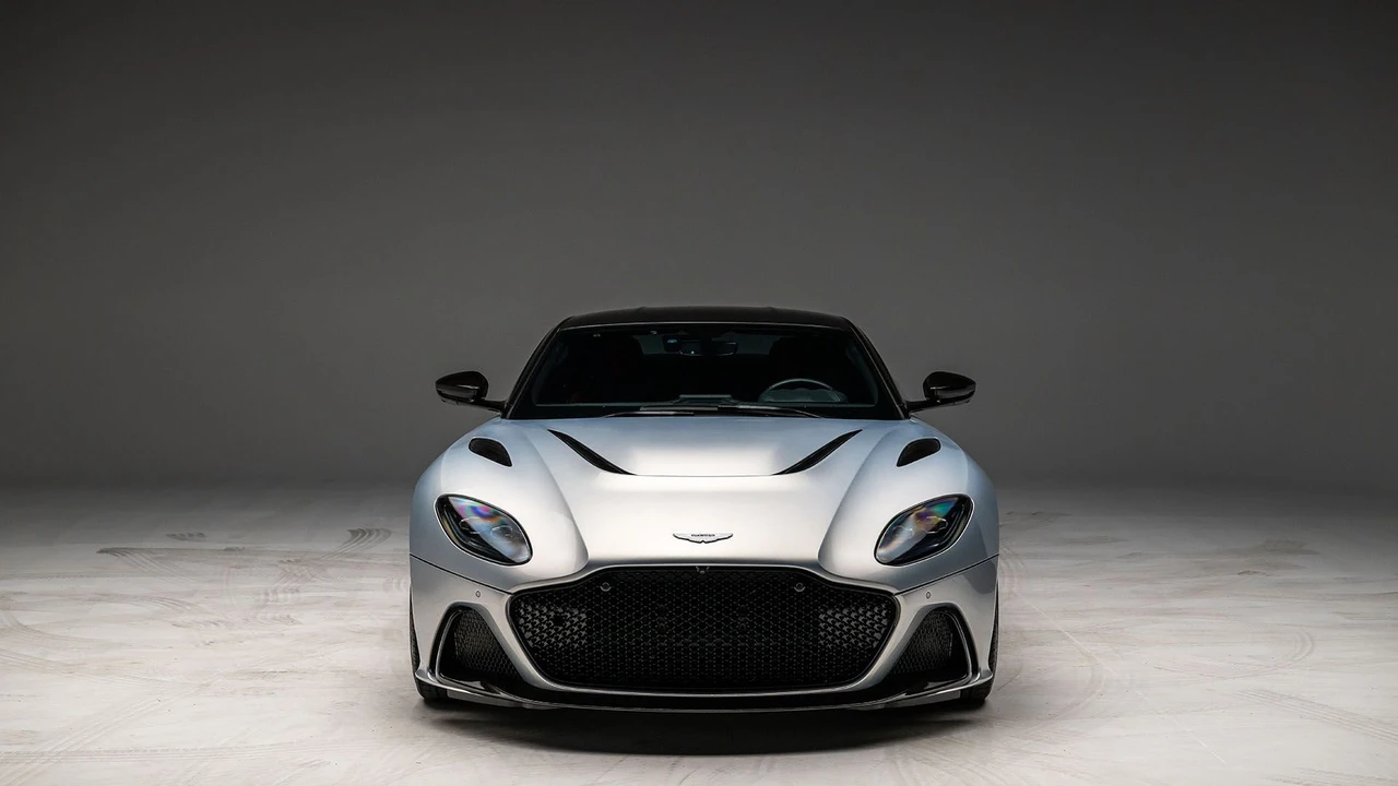 2023 Aston Martin DBS 770 Ultimate - Image 29 of 31