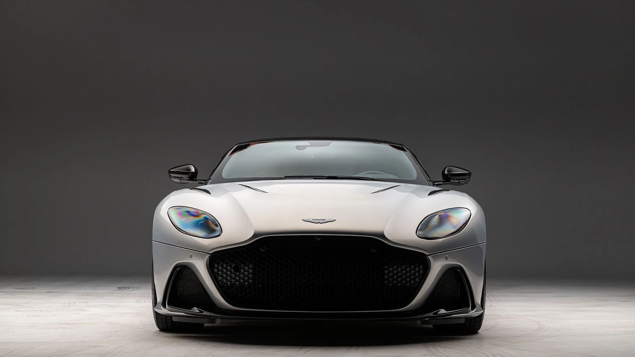 2023 Aston Martin DBS 770 Ultimate - Image 25 of 31
