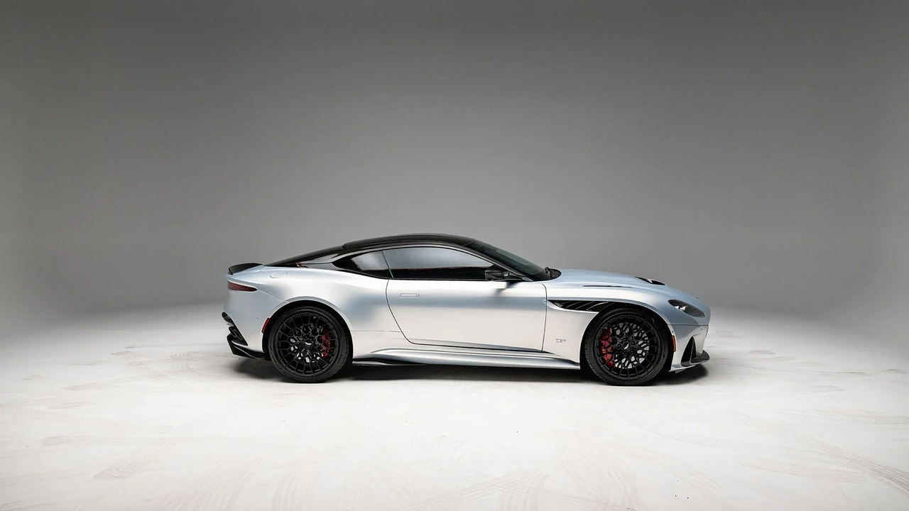 2023 Aston Martin DBS 770 Ultimate - Image 23 of 31
