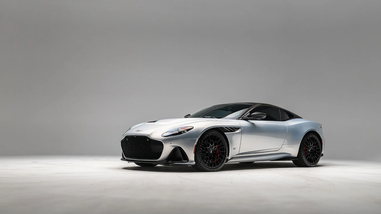 2023 Aston Martin DBS 770 Ultimate - Image 18 of 31
