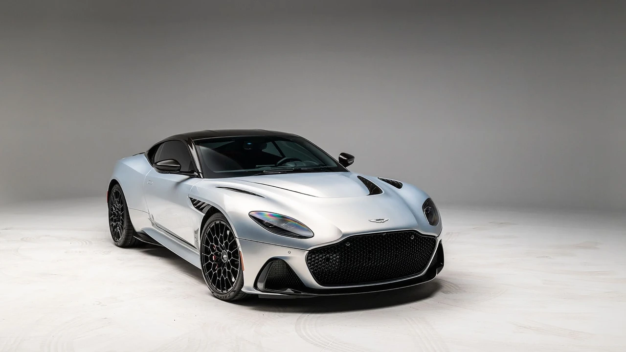 2023 Aston Martin DBS 770 Ultimate - Image 19 of 31
