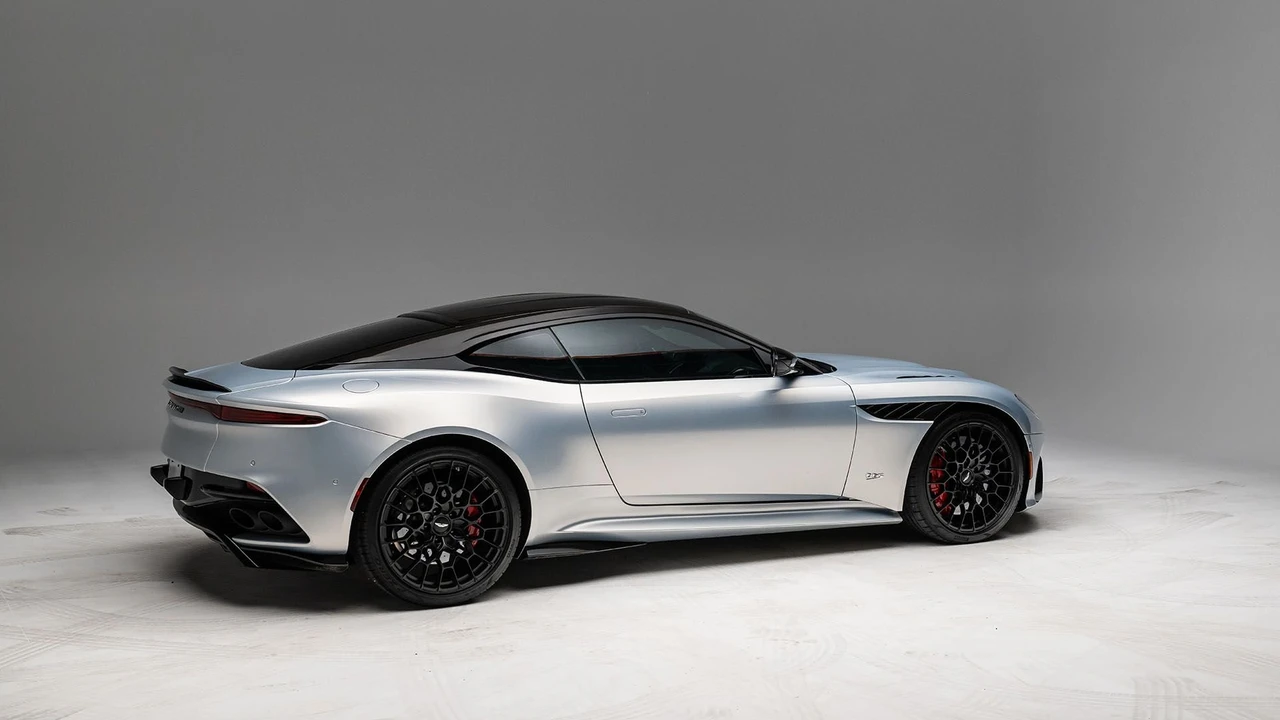 2023 Aston Martin DBS 770 Ultimate - Image 30 of 31