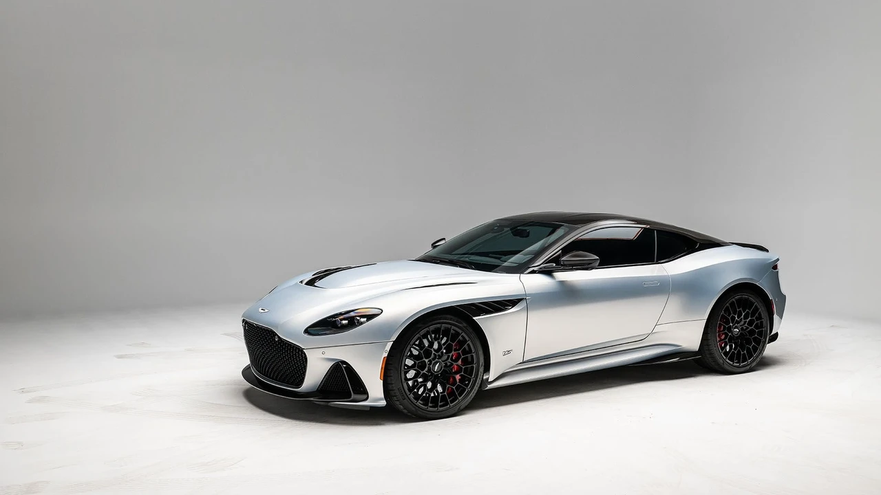 2023 Aston Martin DBS 770 Ultimate - Image 16 of 31