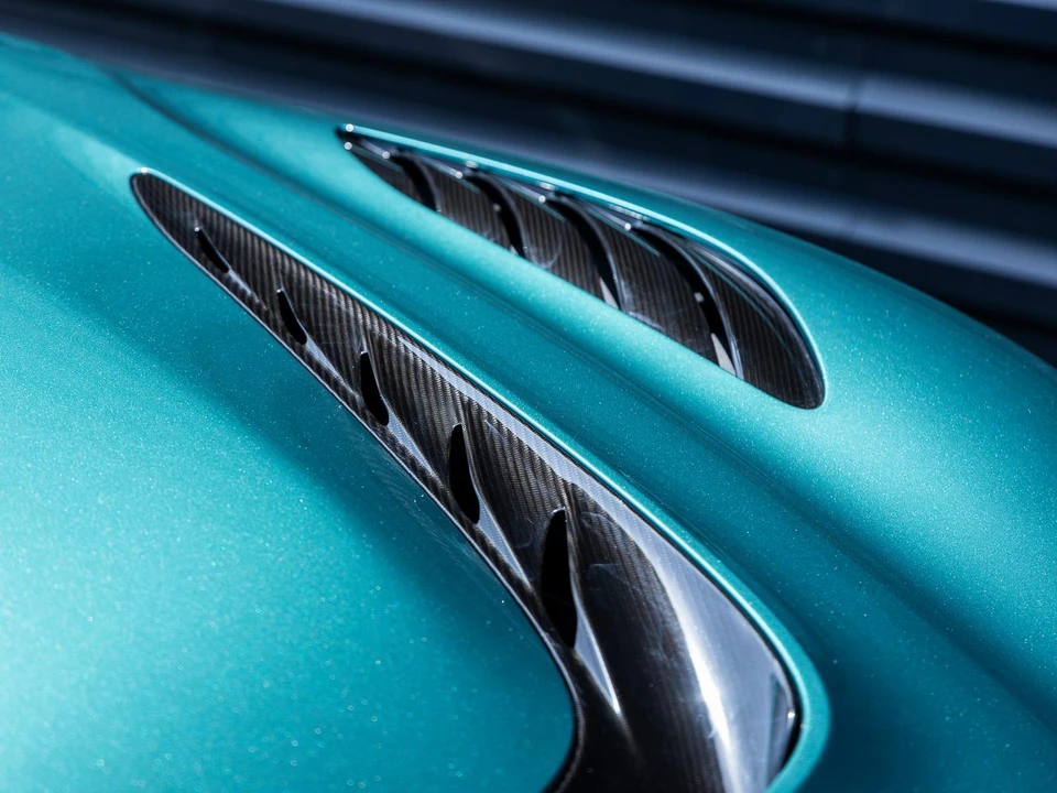 2023 Aston Martin DBS 770 Ultimate - Image 29 of 31
