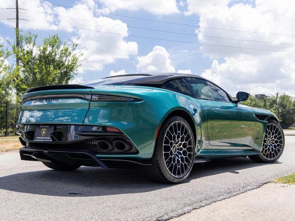 2023 Aston Martin DBS 770 Ultimate - Image 16 of 31