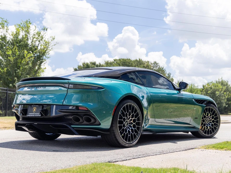 2023 Aston Martin DBS 770 Ultimate - Image 20 of 31