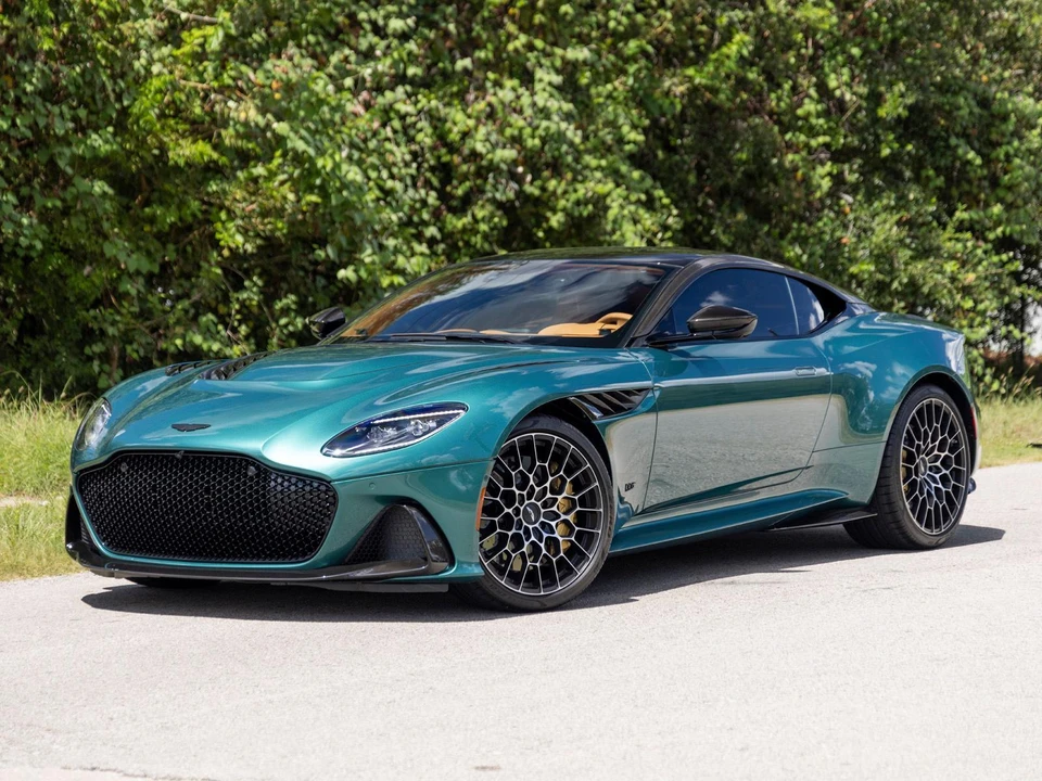 2023 Aston Martin DBS 770 Ultimate - Image 13 of 31