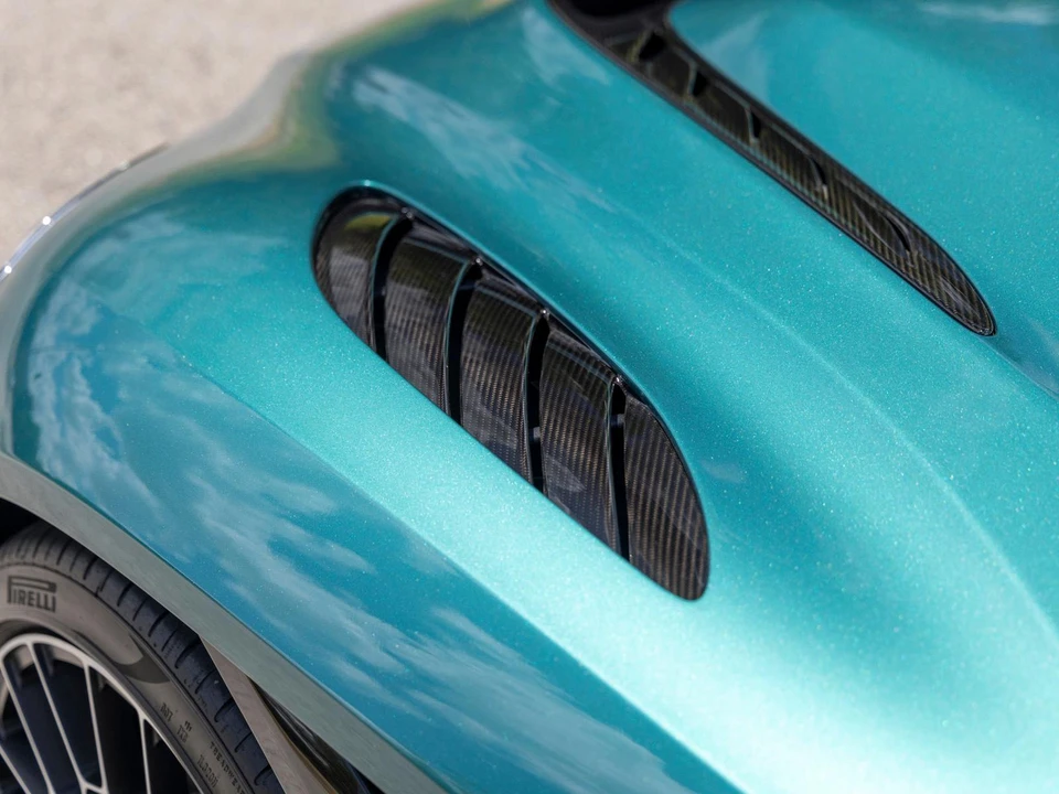 2023 Aston Martin DBS 770 Ultimate - Image 28 of 31