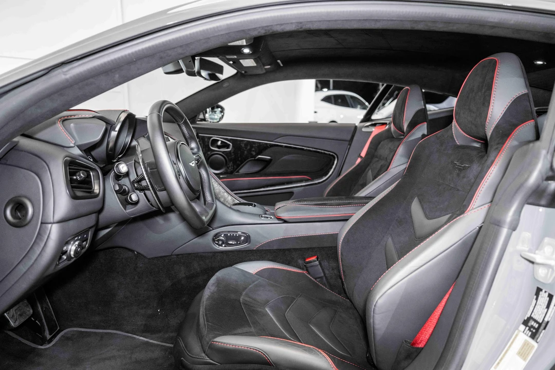 2023 Aston Martin DBS Superleggera - Image 23 of 31