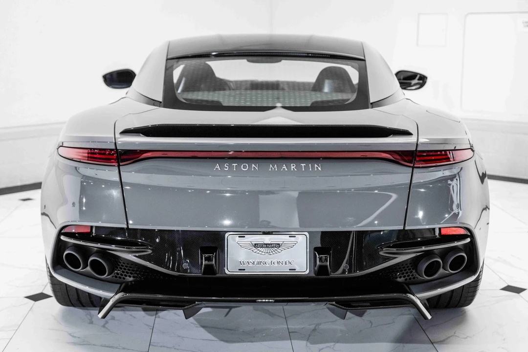 2023 Aston Martin DBS Superleggera - Image 5 of 31