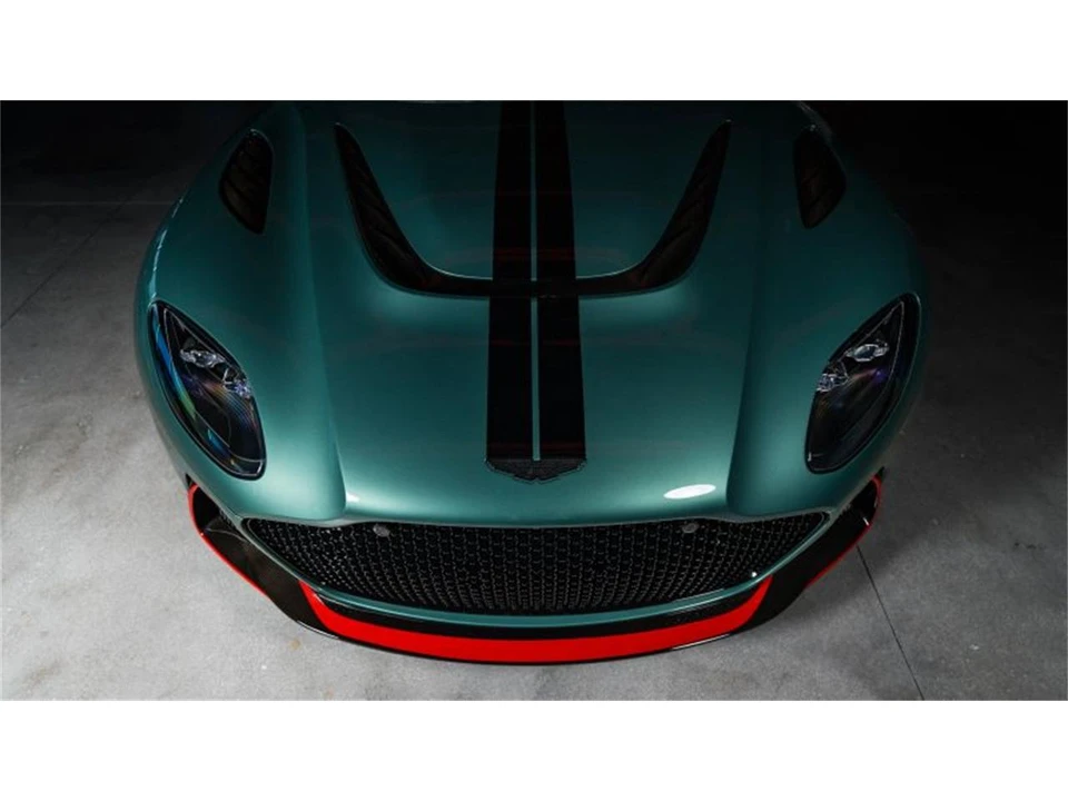 2023 Aston Martin DBS Superleggera - Image 6 of 31