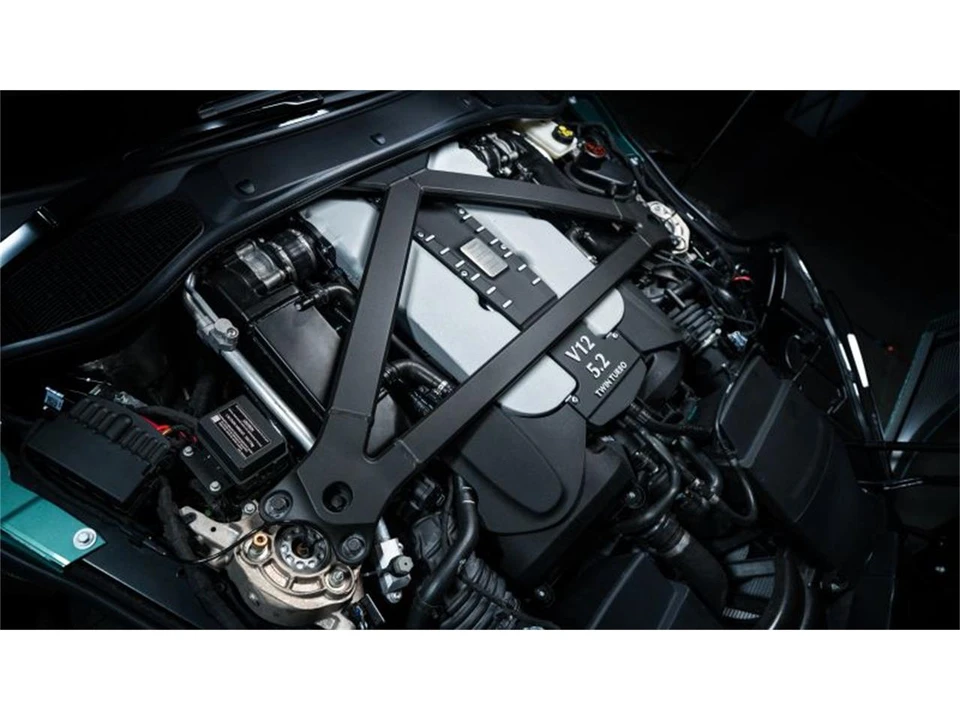 2023 Aston Martin DBS Superleggera - Image 27 of 31