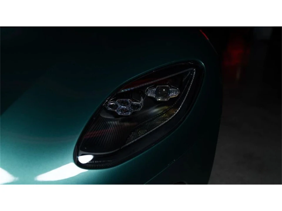 2023 Aston Martin DBS Superleggera - Image 3 of 31