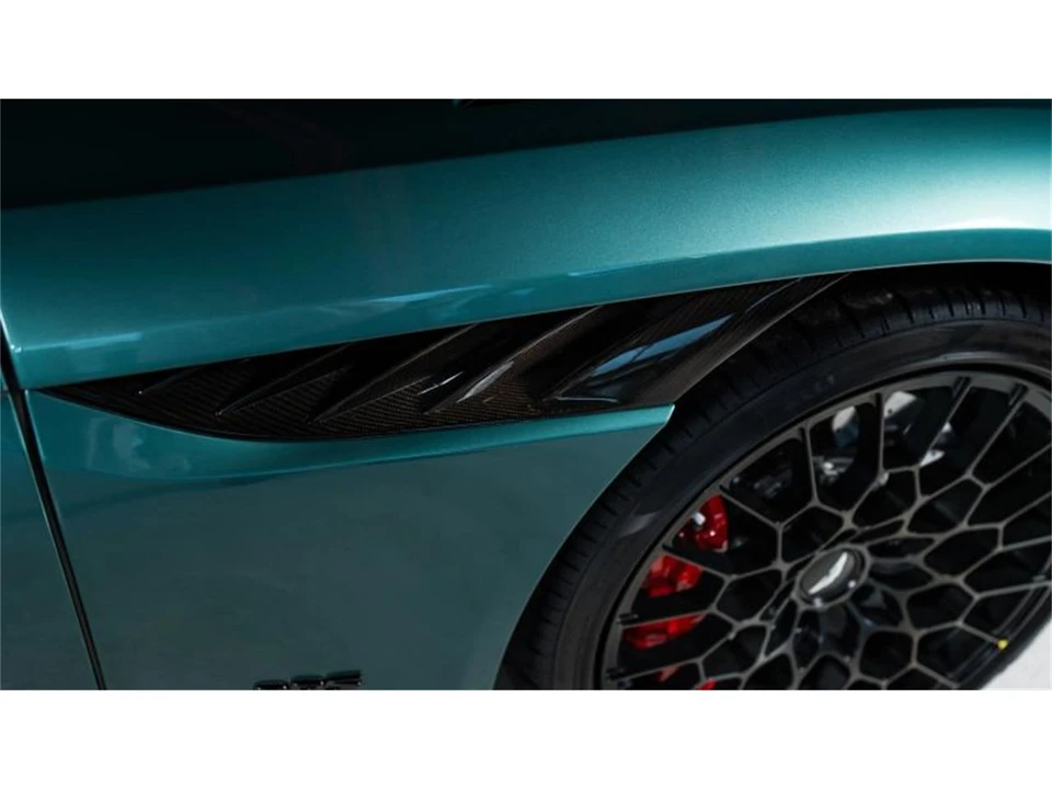 2023 Aston Martin DBS Superleggera - Image 14 of 31