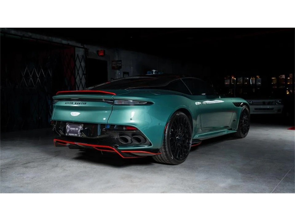 2023 Aston Martin DBS Superleggera - Image 10 of 31