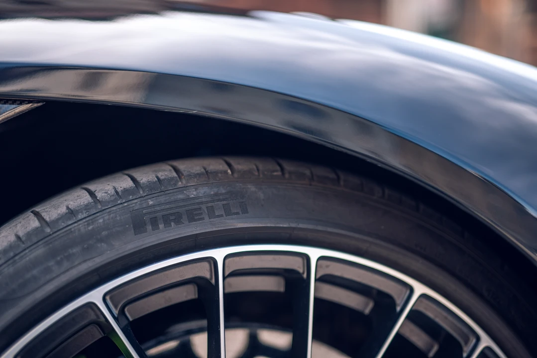 2023 Aston Martin DBS 770 Ultimate - Image 18 of 31