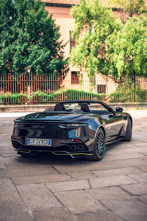 2023 Aston Martin DBS 770 Ultimate - Image 29 of 31
