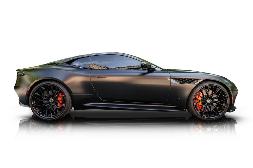 2023 Aston Martin DBS Superleggera - Image 2 of 21