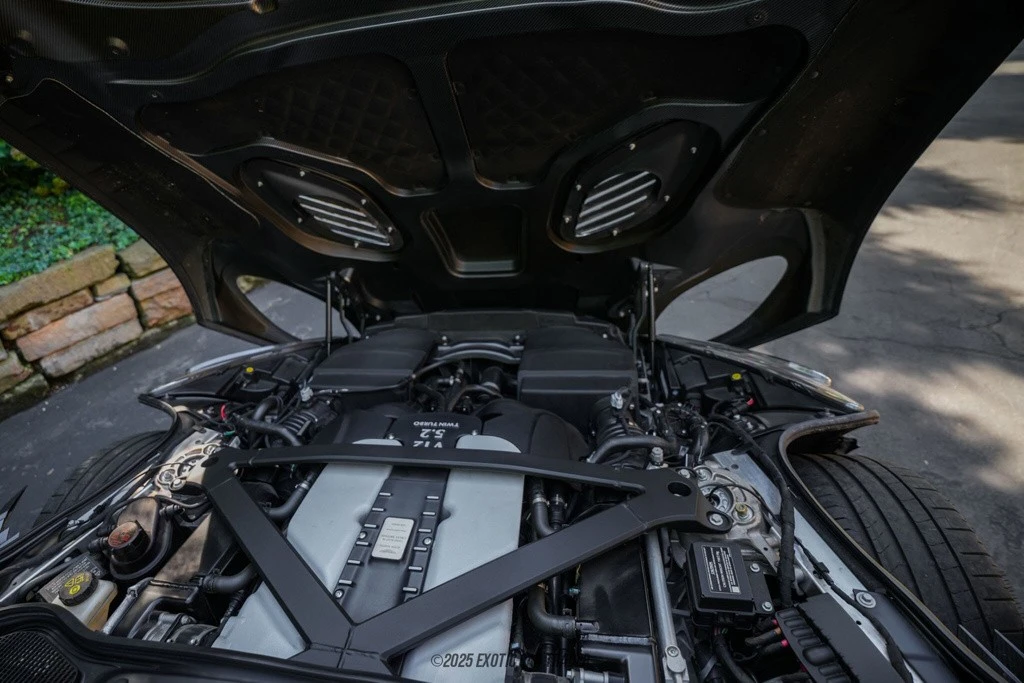 2023 Aston Martin DBS Superleggera - Image 20 of 21