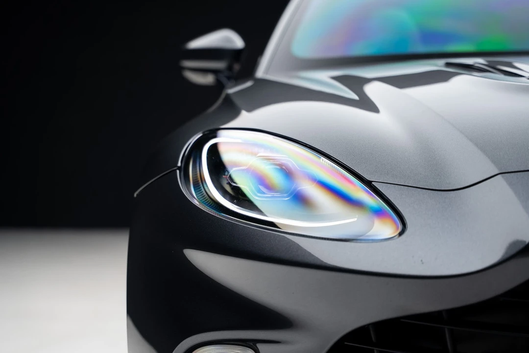 2023 Aston Martin DBX - Image 9 of 31