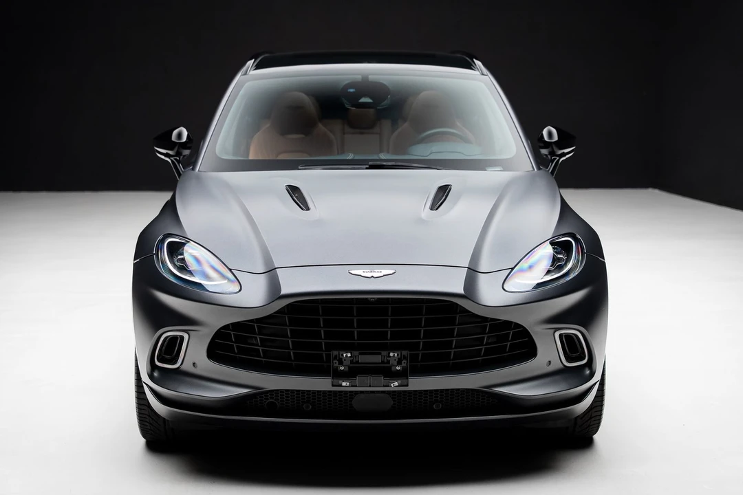 2023 Aston Martin DBX - Image 6 of 31