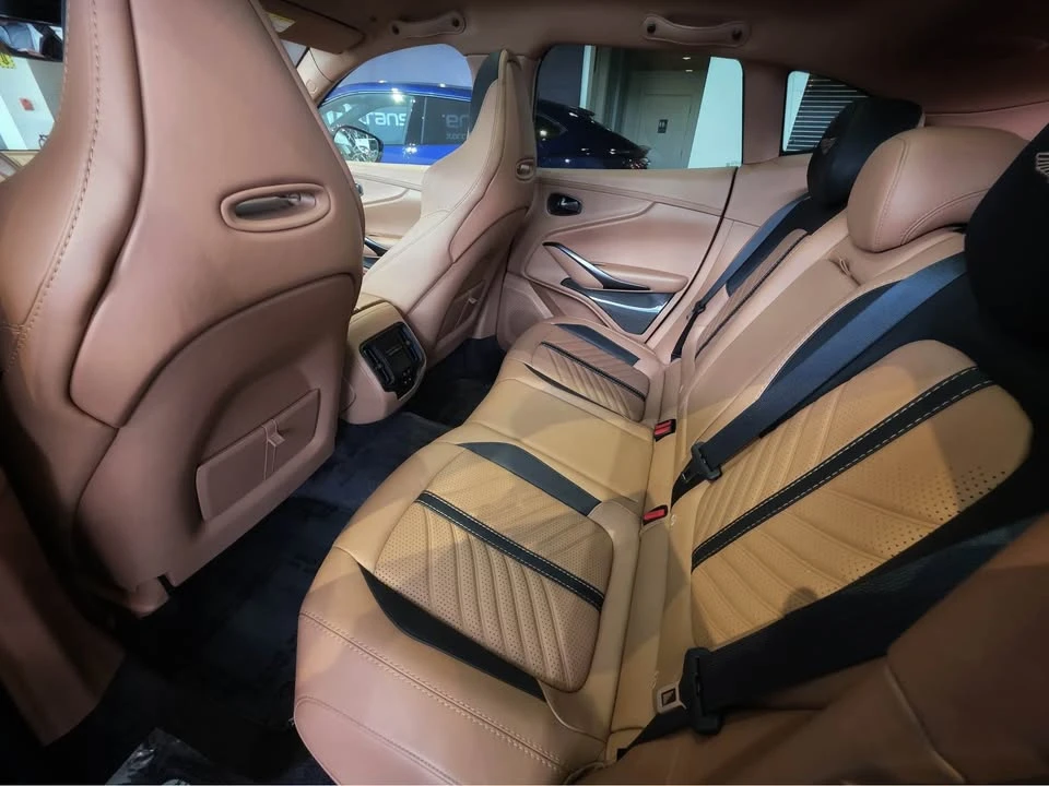 2023 Aston Martin DBX - Image 14 of 20
